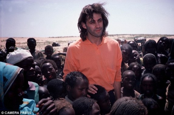 1415753385803_wps_31_Sir_Bob_Geldof_with_starv.jpg